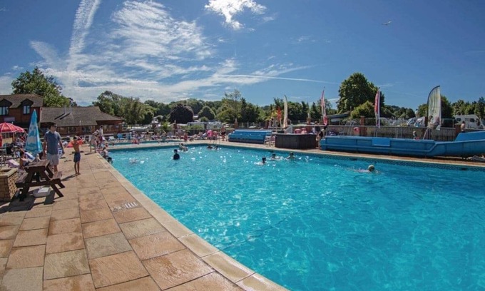 Dawlish Cabin | The Ivy Premier, two bedroom mini lodge is at the forefront of mini lodge living.