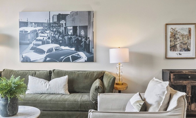 Tuscaloosa Condo | The Kathleen Riverfront Condo with Pool & Gym Access