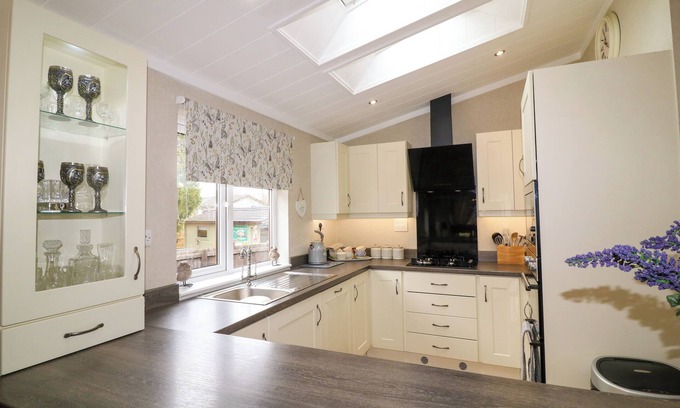 Grantham Cottage | The Lake House