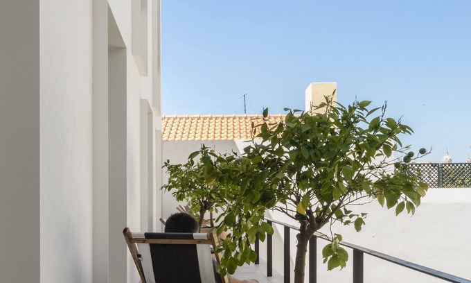 Bairro Alto House | The Late Birds Lisbon - Gay Urban Resort