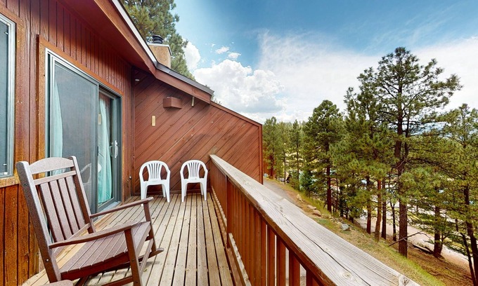 Angel Fire Condo | The Lift #C2 | Condo in Angel Fire a walk from the lifts - mountain views