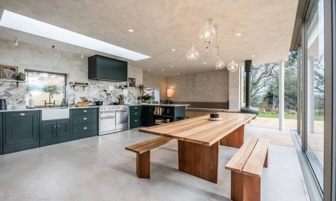 Saxmundham House | The Limes, Benhall