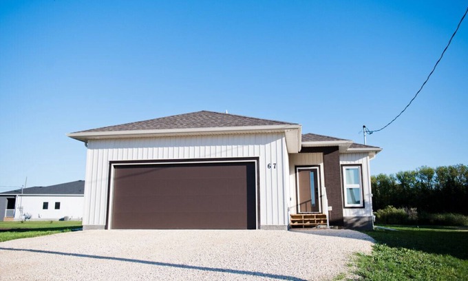 Gimli House | The Links at the Lake