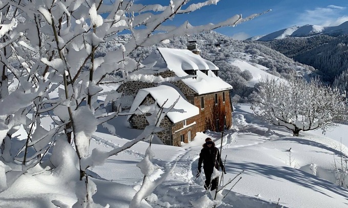 Saint-Jacques-des-Blats House | The Lioran: family house for 13 people near the ski slopes