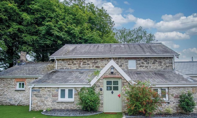 Ludchurch House | The Lodge - 2 Bedroom Cottage - Princes Gate