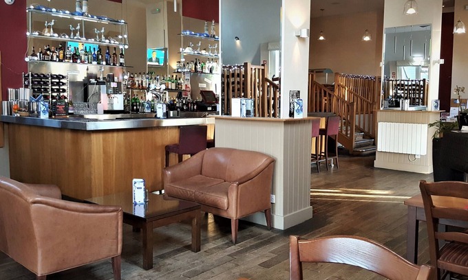 Icklesham Hotel | The Lodge