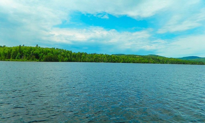 Rangeley Cottage | The Loft - a getaway for skiers and snowmobilers