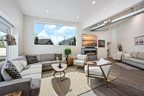 Egg Harbor House | The Loft at Egg Harbor Lifestyle