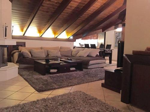Chios Apartment | The Loft