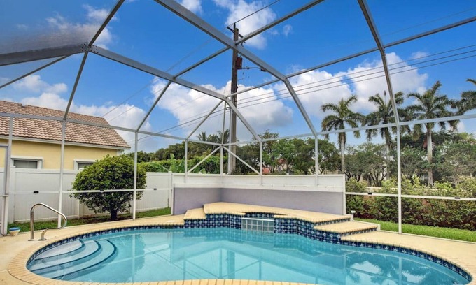 Greenview Shores House | The Lux Equestrian Residence! | Polo Club | Golf
