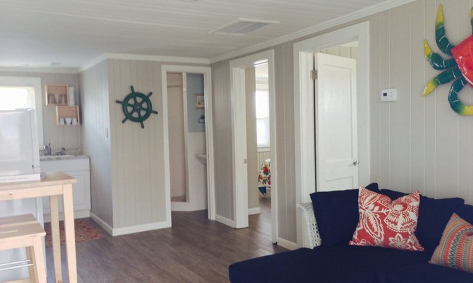 Buxton Apartment | The Maiden in Buxton: Oceanside & Steps from the Ocean!