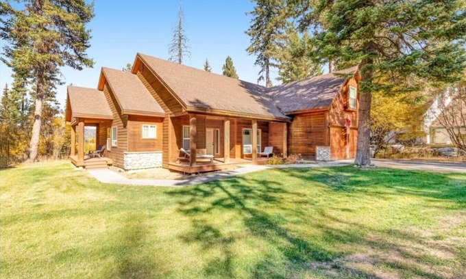 McCall Apartment | The Majestic