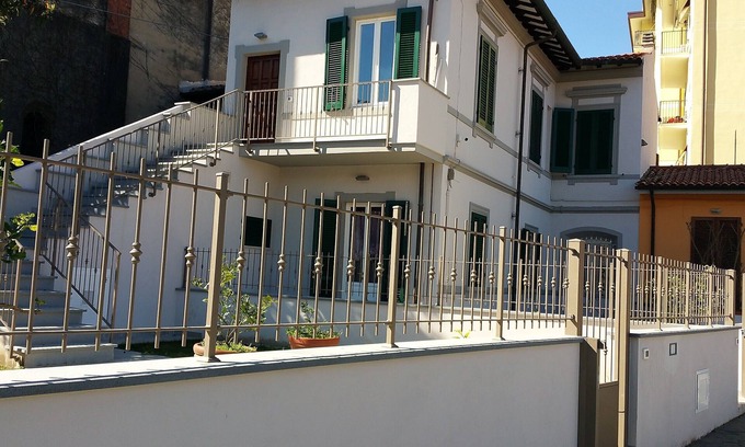 Pisa House | The marina court apartment under the Tower of Pisa