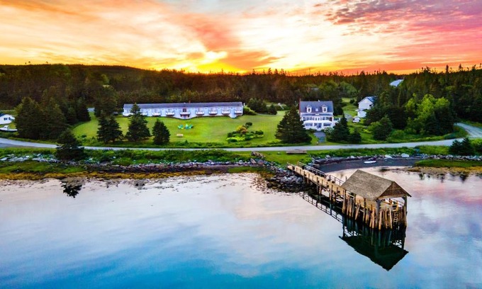 Port Dufferin Hotel | The Marmalade Motel