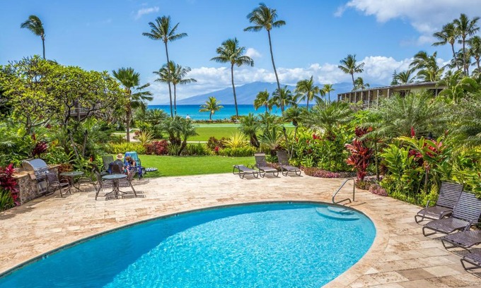 Napili Hotel | The Mauian Hotel