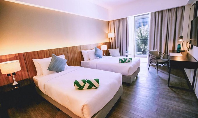 Cauayan Hotel | The Maximilian Hotel