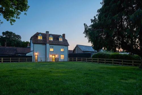 Selborne Apartment | The Meadow