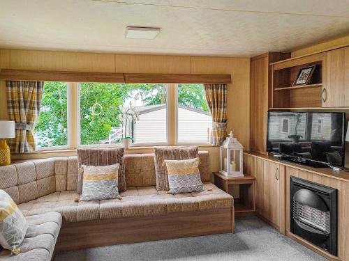 Wemyss Bay House | The Meadows