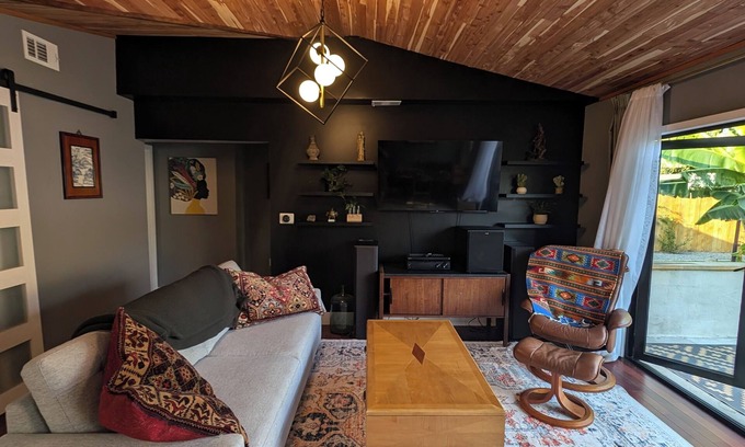 Allied Gardens House | The Menagerie - Privacy Close to the Beach