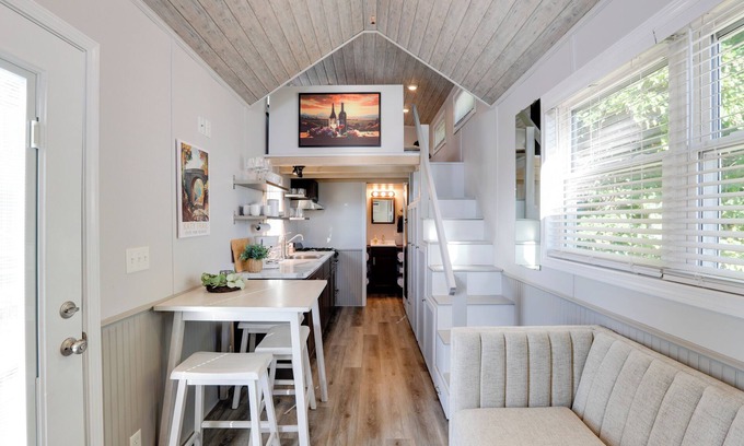 Defiance Apartment | ‘The Merlot Bungalow’ Defiance Tiny Home on Trail