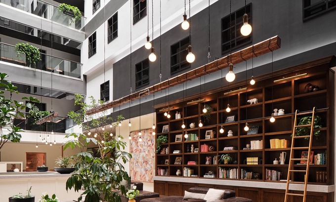 Byward Market - Parliament Hill Hotel | The Metcalfe Hotel