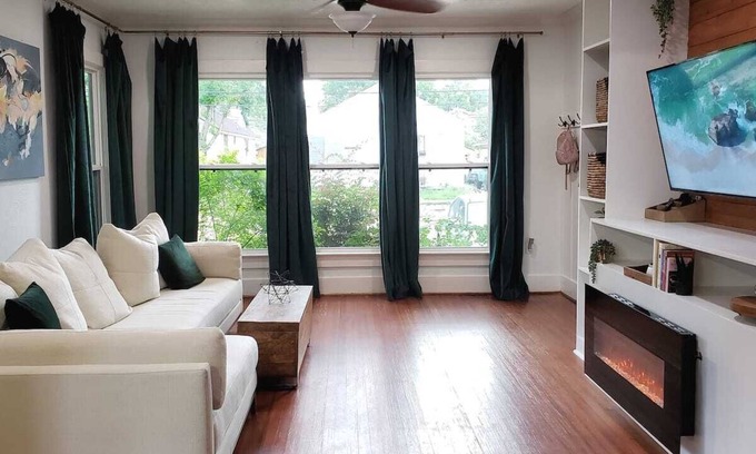 Mid City South House | The Mid City Bungalow - 2 Miles from LSU