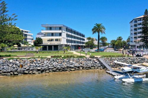 Port Macquarie Hotel | The Mid Pacific