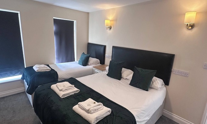 Minworth Hotel | The Minworth Club & Lodge