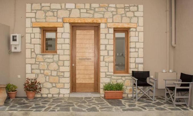 Tourloti Apartment | The Mountain House| Authentic Cretan Hideaway| Breathtaking & Nature Views