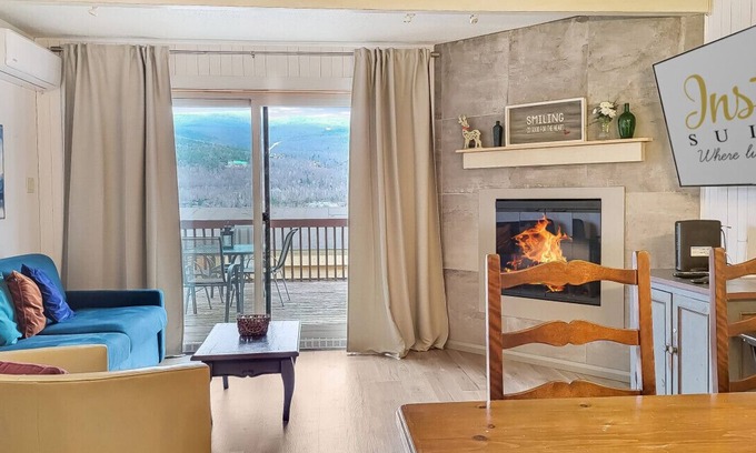 Mont-Tremblant Condo | The Mountain Lake house by Instant Suites | ❤️ of Mont-Tremblant
