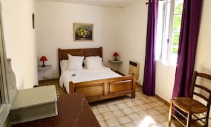 Labastide-de-Virac House | The mulberry tree in the heart of the gorges
