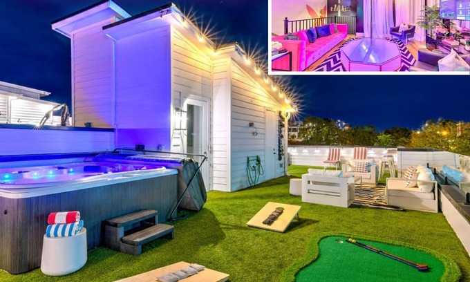 Katie Hill Neighborhood House | The Nashville Playmate Lounge - Hot Tub/Game Room!