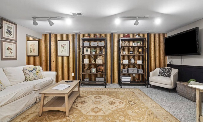Anderson Township Apartment | The Nest of Fruit Hill Farm