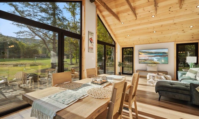 Bartlett Cabin | The Nordic - 3 Bed Mountain Home in Bartlett, NH