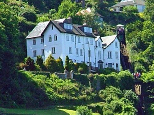 Lynton Bed & Breakfast | The North Cliff Hotel
