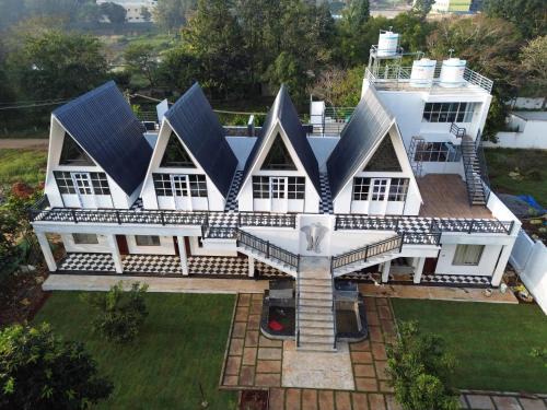 Yelagiri Resort | The Novel Holiday Resorts