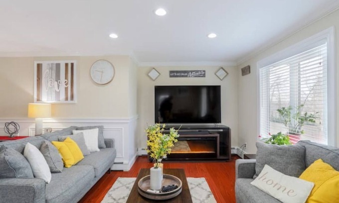 Huntington Apartment | THE OASIS @ LONG ISLAND