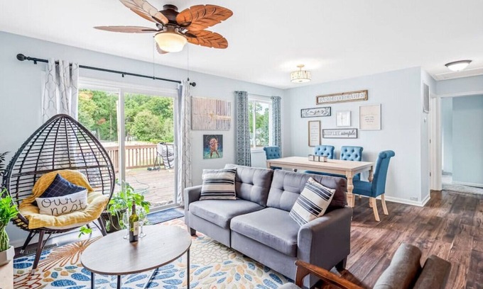 Northeast Raleigh House | The Oasis · The Oasis with Backyard Paradise - King Bed- Pool
