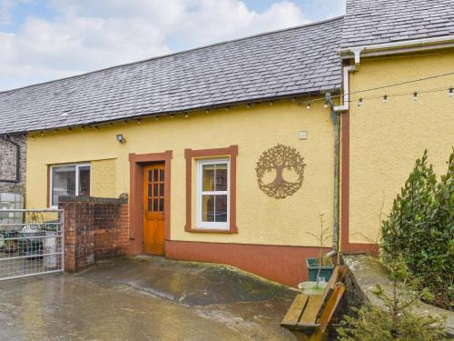 Pentrefelin House | The Old Boot Room
