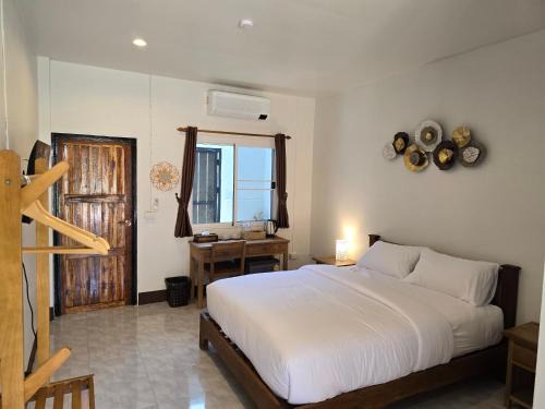 Old City Apartment | The Old City Rooms