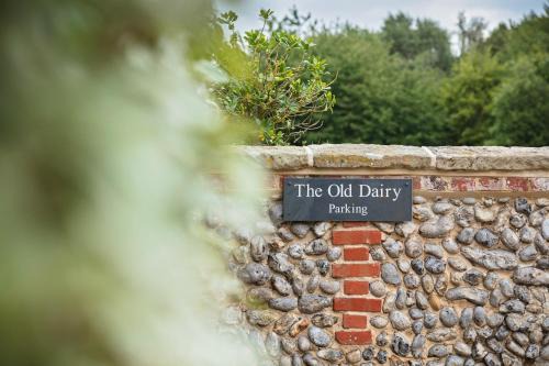 Field Dalling House | The Old Dairy