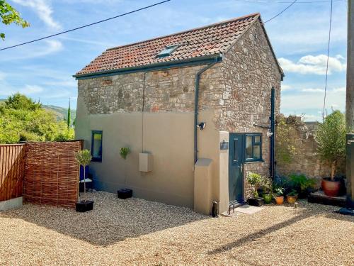 Axbridge House | The Old Posthouse Barn - Uk50191