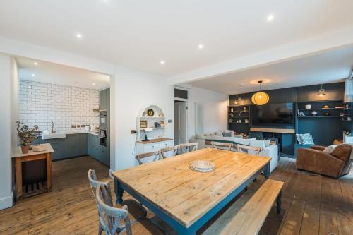 Trefriw House | The Old Tearoom At Ty Llywelyn By Birch Stays
