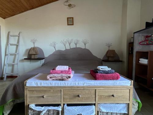 Marciaso Apartment | The orange house