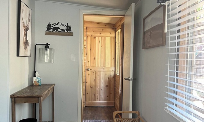 Kachina Village Cabin | The Owl's Nest Cabin