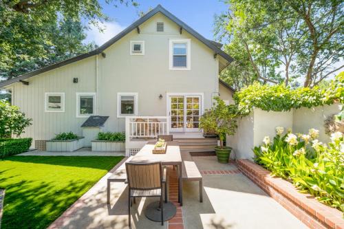 Alta Heights House | The Oxbow House - Designer 3BD/2BA Home