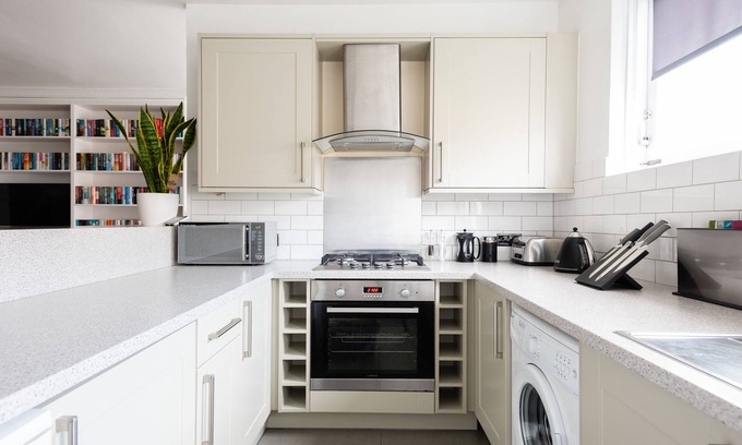 Paddington Apartment | The Paddington Mews - Comfortable & Elegant 3BDR Paddington House