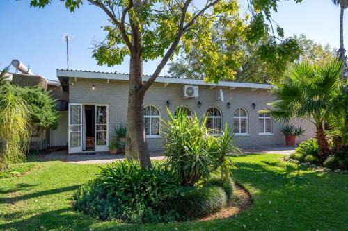 Hopetown House | The Palms Guest House