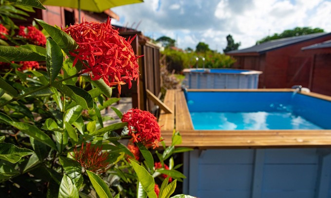 Port-Louis House | THE PEARLS OF KAROLANN