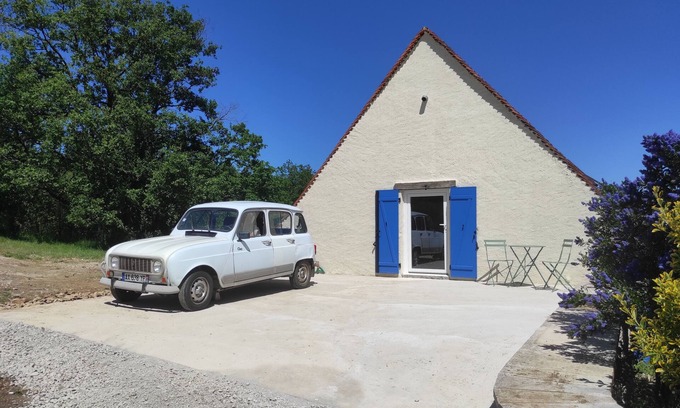 Laval Cottage | The perfect combination of nature, local life and activities.